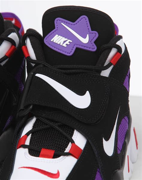 nike air barrage mid qs on feet|nike air barrage mid black shoes.